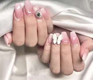 ネイル LR.ONE ヨウのネイルデザイン