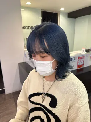 ミディアム レイヤー/ハイトーン ROKUのヘアスタイル