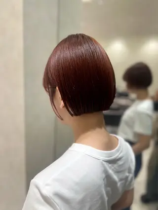 ショート カラー hairsalon de Forever vida所属・ダブルカラー暖色系/ オリーブベージュのヘアスタイル