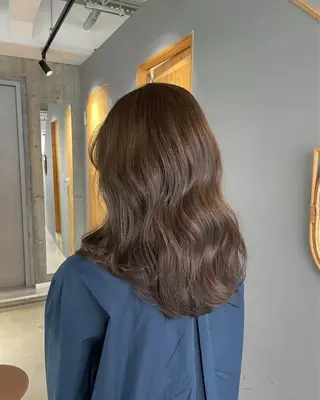 セミロング カラー noa ☪︎のヘアスタイル