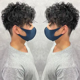 メンズ StellA所属・アートディレクター ワダヒサノリのヘアスタイル