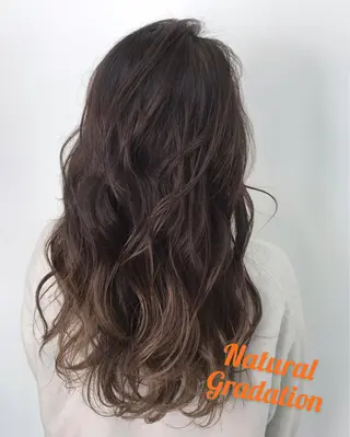 ロング カラー ブリーチカラー/ 岩破瑞希のヘアスタイル