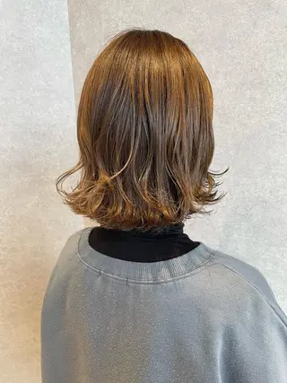 ショート カラー gotoday　shaire　saron所属・miu. ボブ/透け感カラーのヘアスタイル