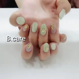 ネイル B.care自由ヶ丘所属・早坂  のネイルデザイン
