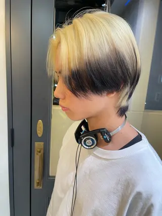 ショート カラー ブリーチ/ハイトーン 🌏💊RAINEのヘアスタイル