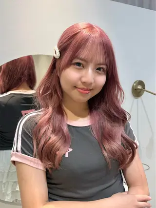 ロング カラー ayaka♡ 柔らかカラーのヘアスタイル