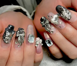 ネイル Liennail 持込デザインやり放題のネイルデザイン