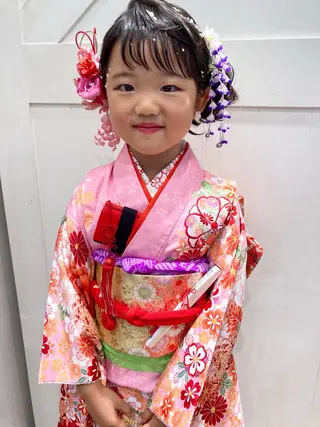 キッズ 白髪ぼかしハイライト 着付けヘアアレンジのその他イメージ