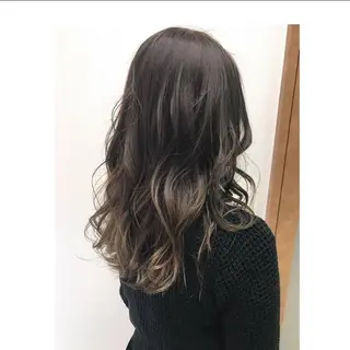 カラー 🩵髪質改善🩵 韓国ヘア🩵花澤みりのヘアスタイル