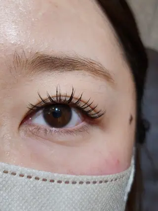 マツエク・マツパ 💜bora .のネイルデザイン