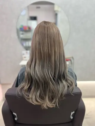 ロング カラー 🖤🎀ぴんく美容師 🎀🖤 ゆーなのヘアスタイル