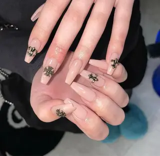 ネイル Cutil Nailsalon所属・Cutil. Nail🌈のネイルデザイン