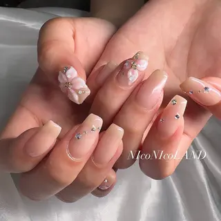 ネイル NIcoNIco LAND☺︎のネイルデザイン