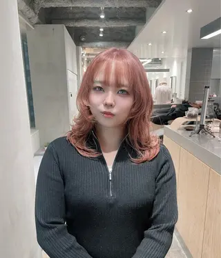 セミロング カラー ハイトーン/ブリーチ /ウルフ/しゅーたのヘアスタイル