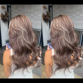 ロング カラー ONYX 表参道所属・表参道/ハイライト 髪質改善ストレートのヘアスタイル