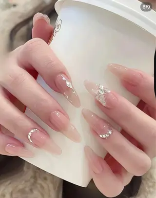 ネイル トータルビューティー サロンワンダーのマツエク・マツパデザイン