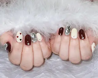 ネイル RINA 🤍のネイルデザイン