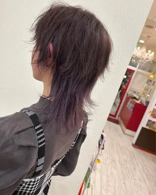 ミディアム カラー ヘアアレンジ 今村公介 ブリーチ特化、派手髪のヘアスタイル