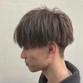 カラー ヘアアレンジ メンズ 飯島 美海のヘアスタイル