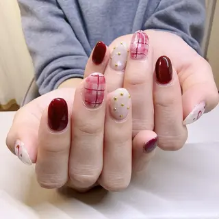 ネイル e llaのネイルデザイン