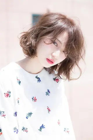 ミディアム カラー パーマ beauty: beast 中目黒店のヘアスタイル