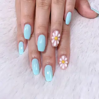 ネイル 稲垣 江梨花のネイルデザイン