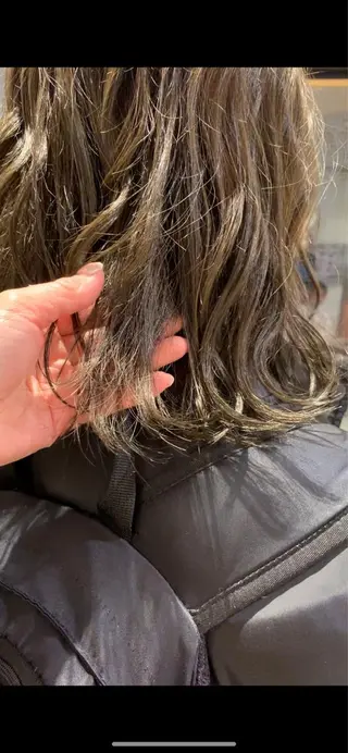 ミディアム haru/レイヤー/ ウルフのヘアスタイル