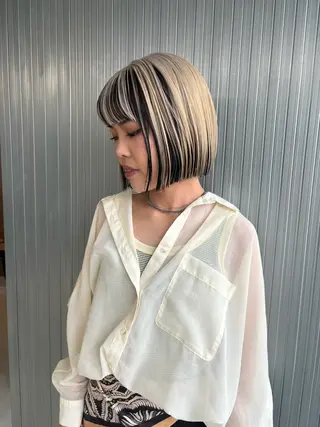 ミディアム カラー wewe: momoeのヘアスタイル