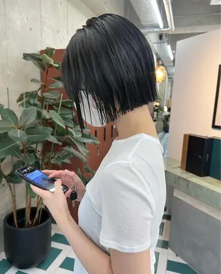 ショート noé所属・HINA/栄/ボブ/ ボブパーマ/インナーのヘアスタイル