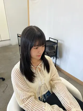 ロング build所属・秋山 花音のヘアスタイル