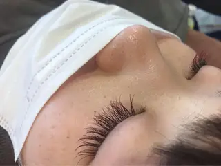 マツエク・マツパ RADnoel 梅田茶屋町のヘアスタイル