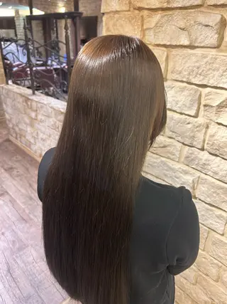 カラー Mei /オリーブ カラー/アレンジのヘアスタイル