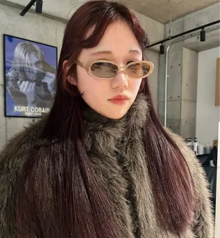 カラー sliver ・siki /YUIのヘアスタイル