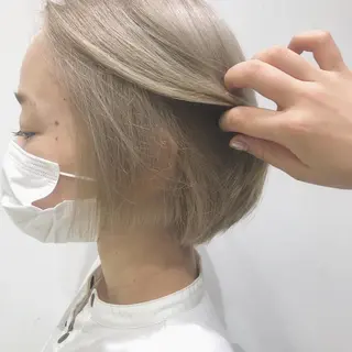 ショート カラー 透明感カラー🩵 mioのヘアスタイル