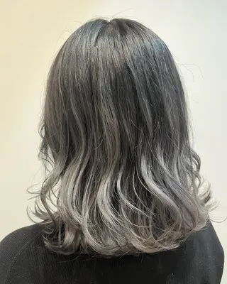 ミディアム カラー 🌼カラー縮毛矯正 🌼渡辺歩🌼のヘアスタイル