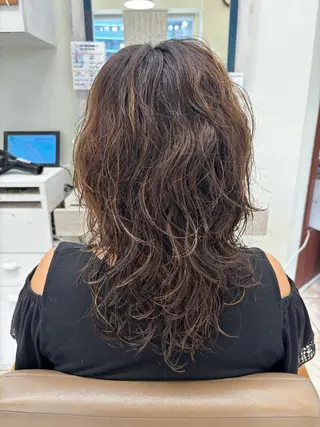 ロング パーマ カットパーマ無料🌈 芝本晴奈🌼*･のヘアスタイル