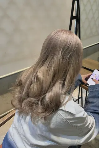 セミロング カラー ヘアアレンジ 🤎垢抜けベージュ カラー🤎ハヤトのヘアスタイル