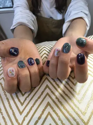 ネイル プライベートサロン loveyのネイルデザイン