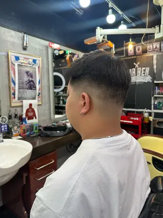 ショート メンズ Barber Tribe所属・メンズショート/ フェード/超駅近のヘアスタイル