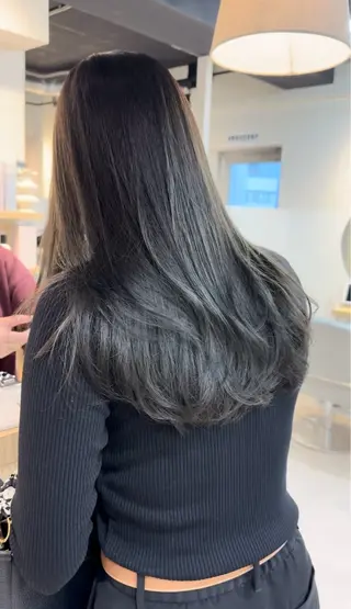 ロング カラー 透明うる艶カラー🫧 ココロのヘアスタイル