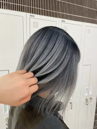 カラー i.+odori所属・‎🤍Miu‎🤍 レイヤーカット‎🤍のヘアスタイル