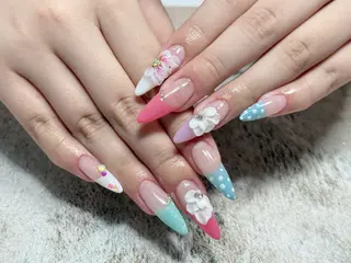 ネイル Rola kira nail salon所属・麗 レイのネイルデザイン