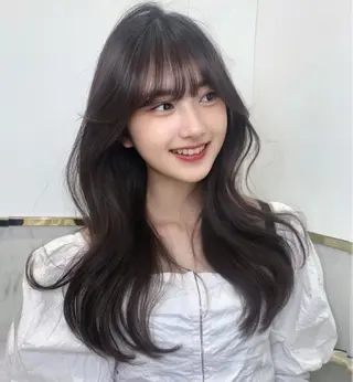 セミロング 酸性縮毛矯正 Coreすずのヘアスタイル