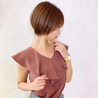 ショート カラー lond strada所属・🌟モテ髪ショート 🌟店長 津賀涼のヘアスタイル