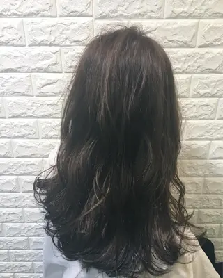 ロング カラー 🌿‬ ܸAir 透明感🌱西村知佳のヘアスタイル