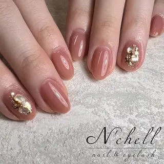 ネイル Nailist Aoiのネイルデザイン