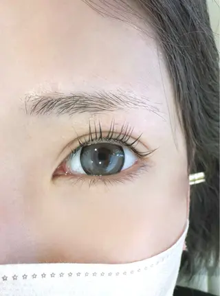 マツエク・マツパ 八木 菜美のヘアスタイル