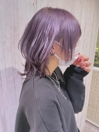 ミディアム カラー EMANON新宿南口所属・🦄中性ウルフ ☁️Shiori🦄のヘアスタイル