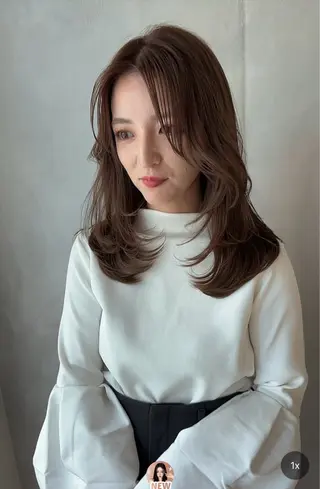 セミロング 可児 令路のヘアスタイル