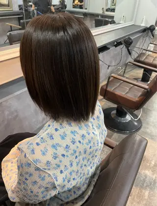 カラー 勝田 茉桜のヘアスタイル